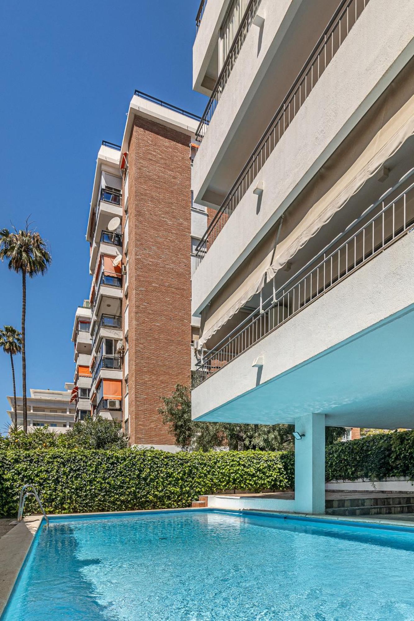 City Center Apartment In Marbella Buitenkant foto
