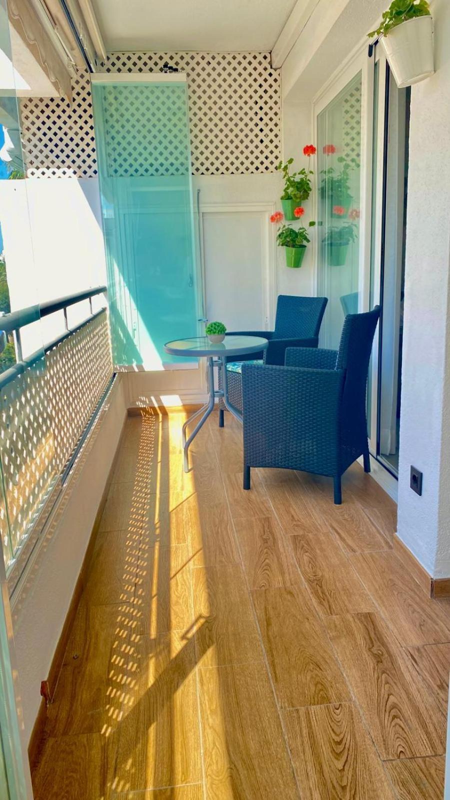 City Center Apartment In Marbella Buitenkant foto